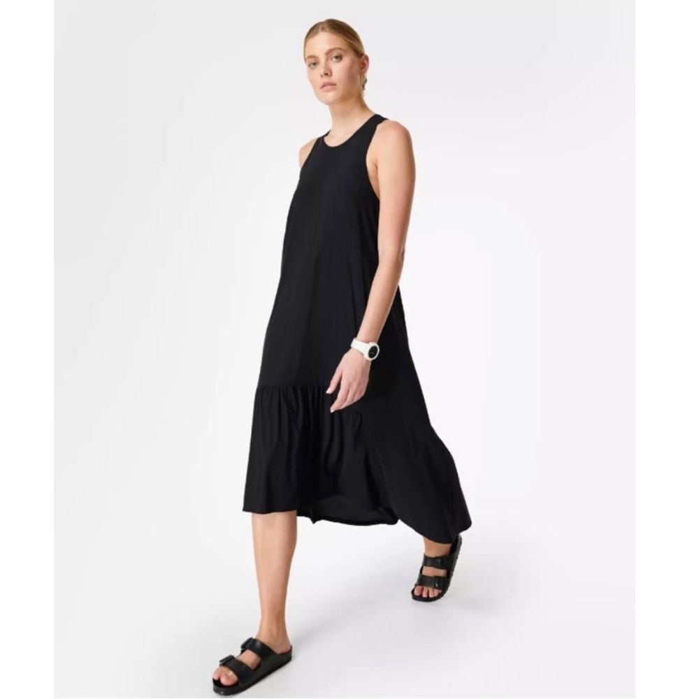 NWT Sweaty Betty Black Explorer Ace Sleeveless Midi Dress Size Large